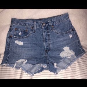 501 Levi’s shorts